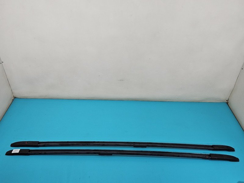 Relingi dachowe komplet Chrysler Voyager V 07-16 Relingi dachowe komplet Chrysler Voyager V 07-16