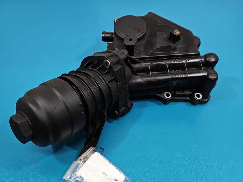 Podstawa filtra oleju obudowa Volvo XC60 I 08- 2.0d 6740273109, 30757730