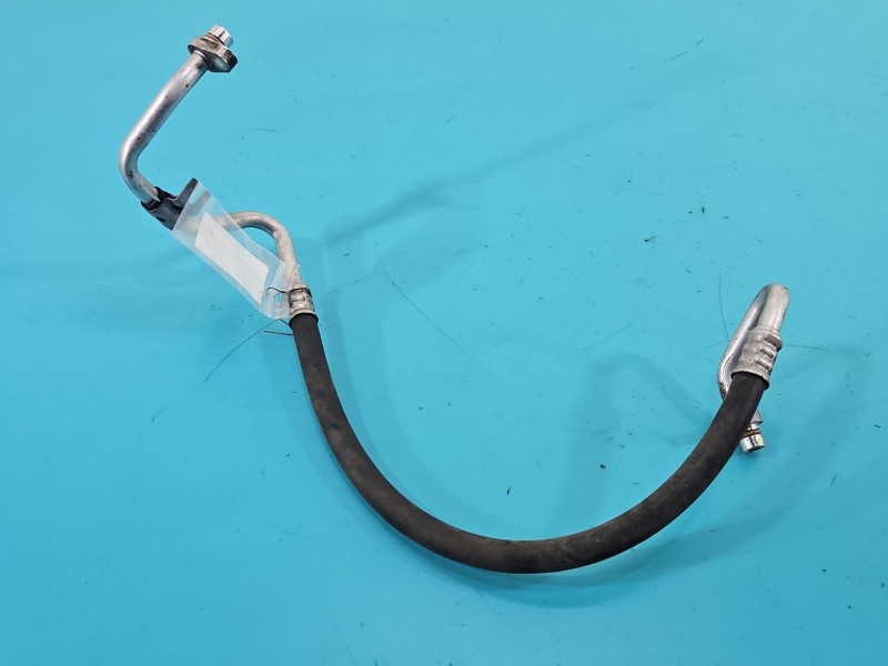 Przewód klimatyzacji rurka Renault Megane IV 924908532R Przewód klimatyzacji rurka Renault Megane IV 924908532R