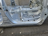 Próg prawy SŁUPEK ŚRODKOWY B Toyota Rav4 IV HB 5d 1F7