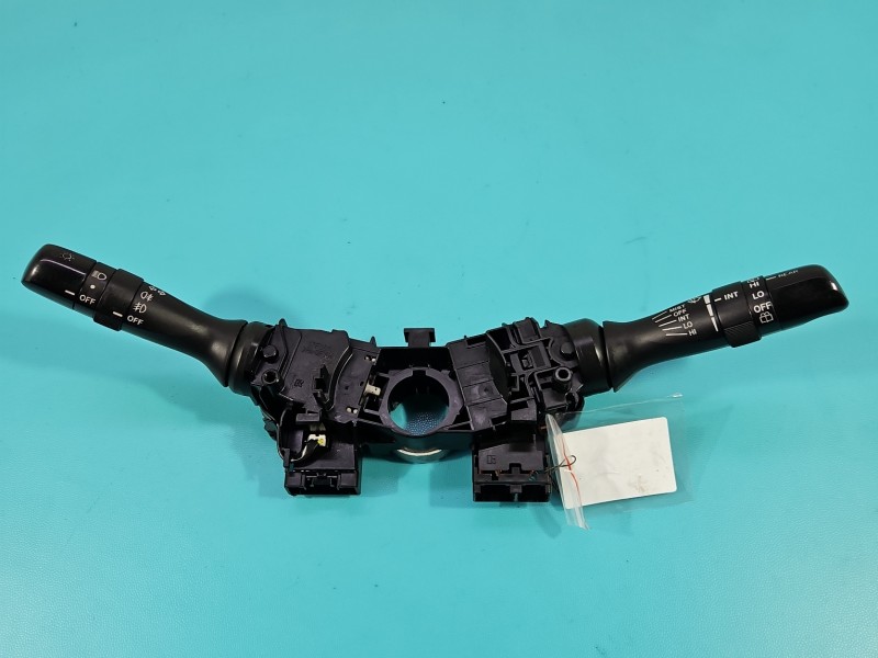 Przełącznik zespolony Toyota Auris I 17F001