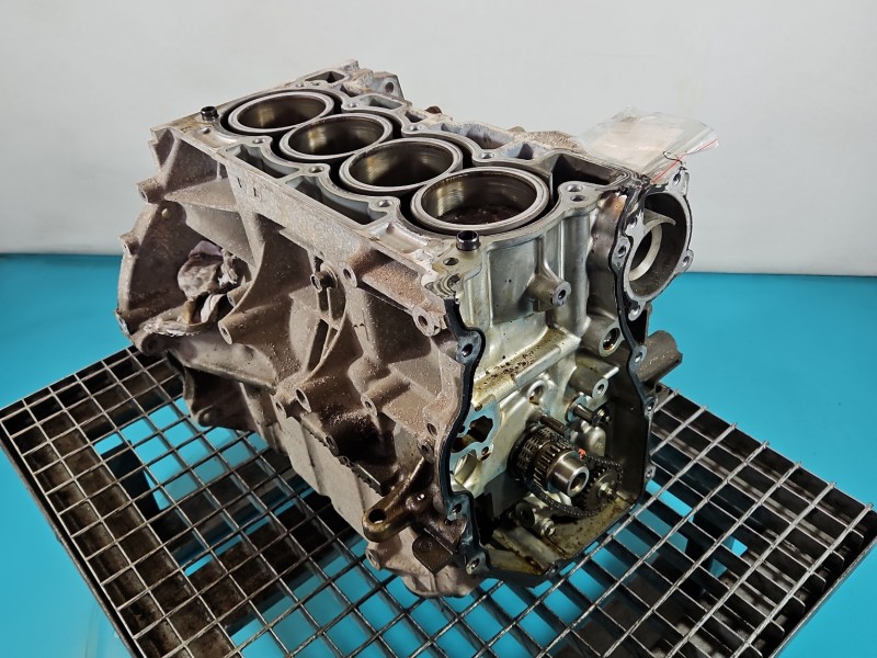 Blok silnika Dacia Dokker H4MD740 1.6 16V