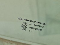 Szyba drzwi przód prawa Dacia Sandero III 20- HB