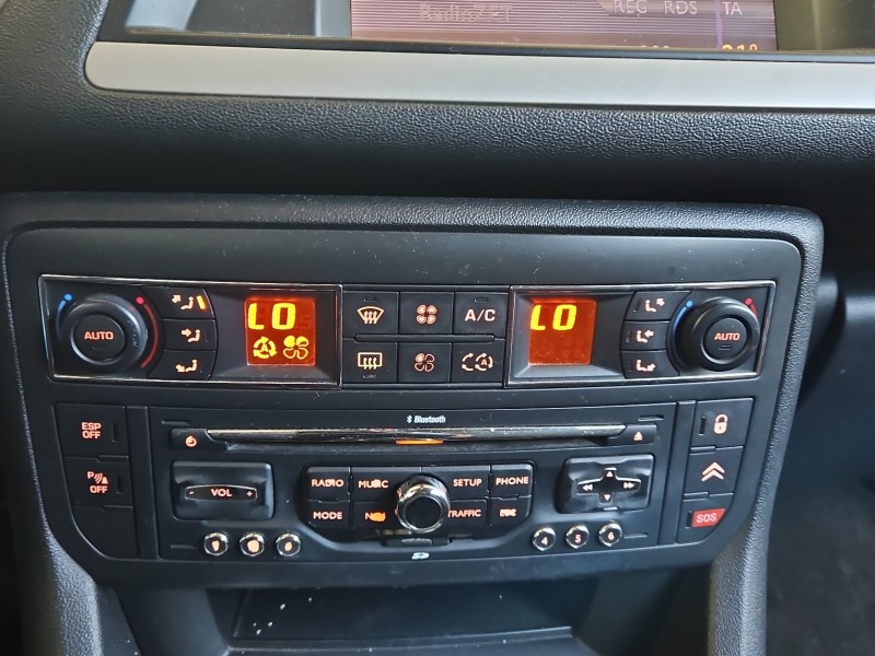 Konsola panel nawiewu Citroen C5 II X7 5HB009332