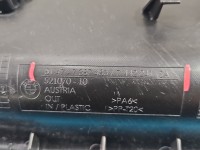 Tapicerka bagażnika lewa boczek BMW G30 7387483