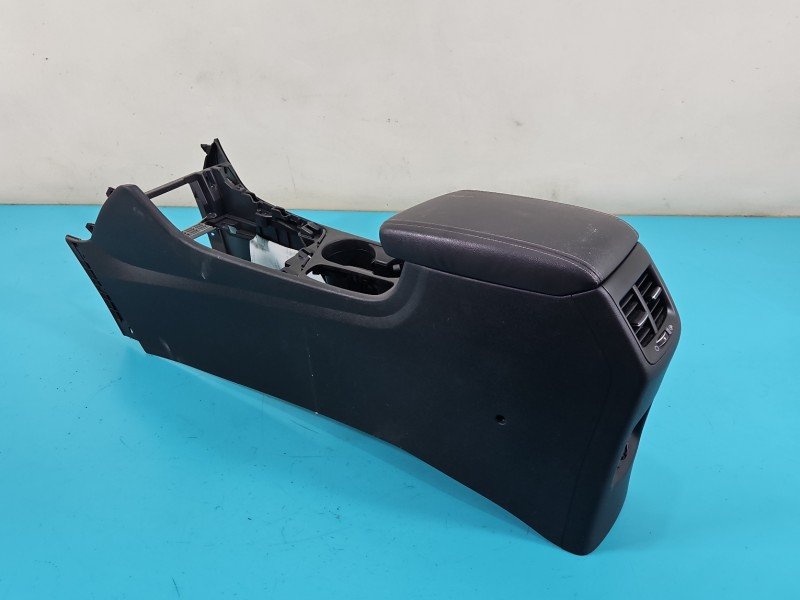 Podłokietnik TUNEL Kia Niro I 16-22 EUROPA