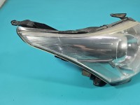 Reflektor prawy lampa przód Toyota Avensis III T27 EUROPA