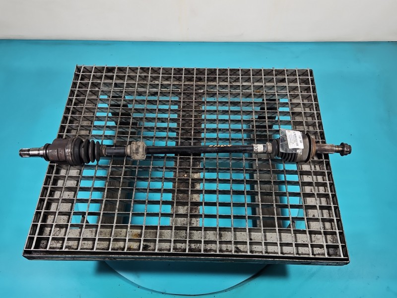 Półoś przód prawa Toyota Yaris III 1.0 vvti (1KR) manual