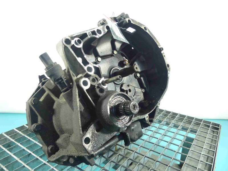 Skrzynia biegów JB1185 Renault Clio II 1.4 8v wiel