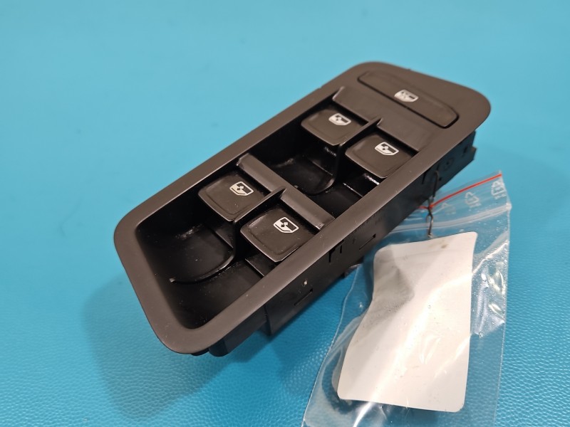 Przełącznik szyb Vw Golf VII 5G0959857D Europejska EU