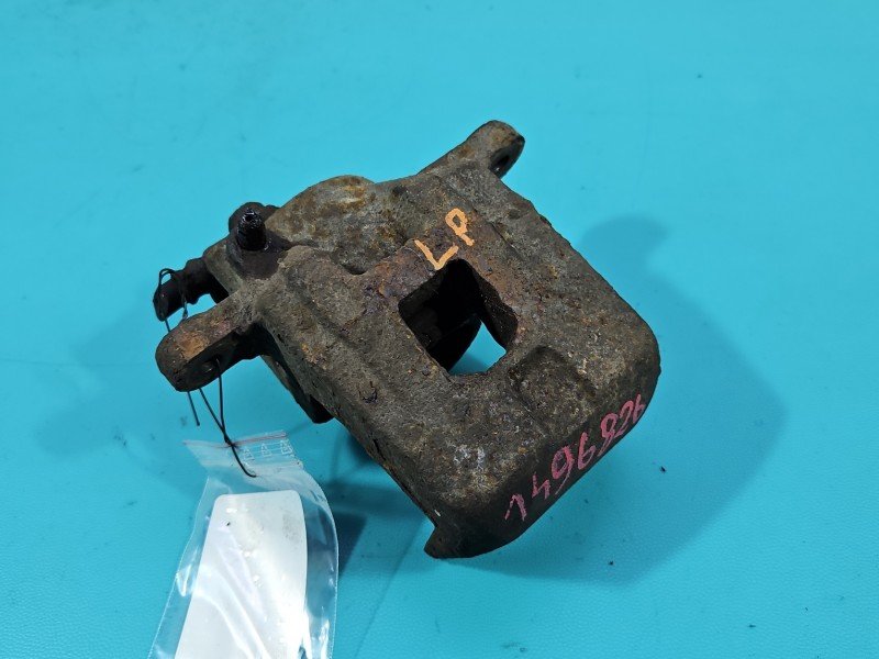 Zacisk przód lewy Mitsubishi Pajero Pinin 1.8 16V