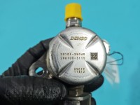 pompka Pompa paliwa Toyota Rav4 V 2.5 hybryda 23101-25040, 296100-3115 TOYOTA, 2 PIN