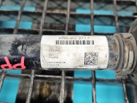 Półoś przód prawa Audi A4 B9 2.0 TDI automat