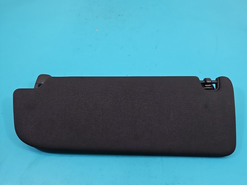 Przesłonka prawa AUDI A6 C7 DASZEK osłona przeciwsłoneczna 4G0552D