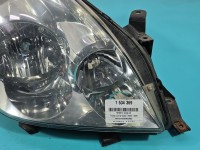 Reflektor prawy lampa przód Toyota Corolla Verso II EUROPA