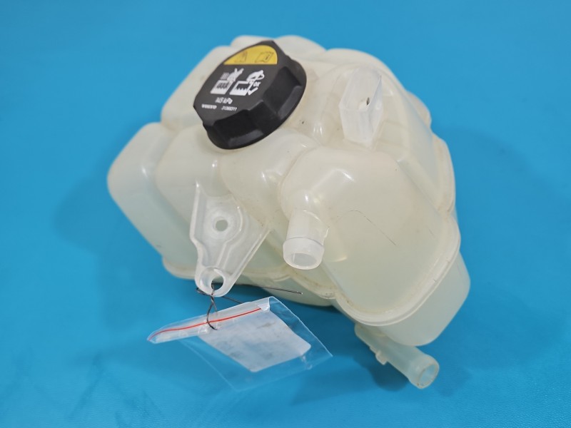 Zbiorniczek Zbiornik wyrównawczy Volvo S90 II 16- 2.0 T