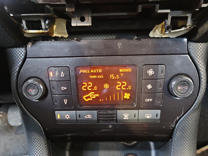Konsola panel nawiewu Fiat Bravo II A83013300, 735442075