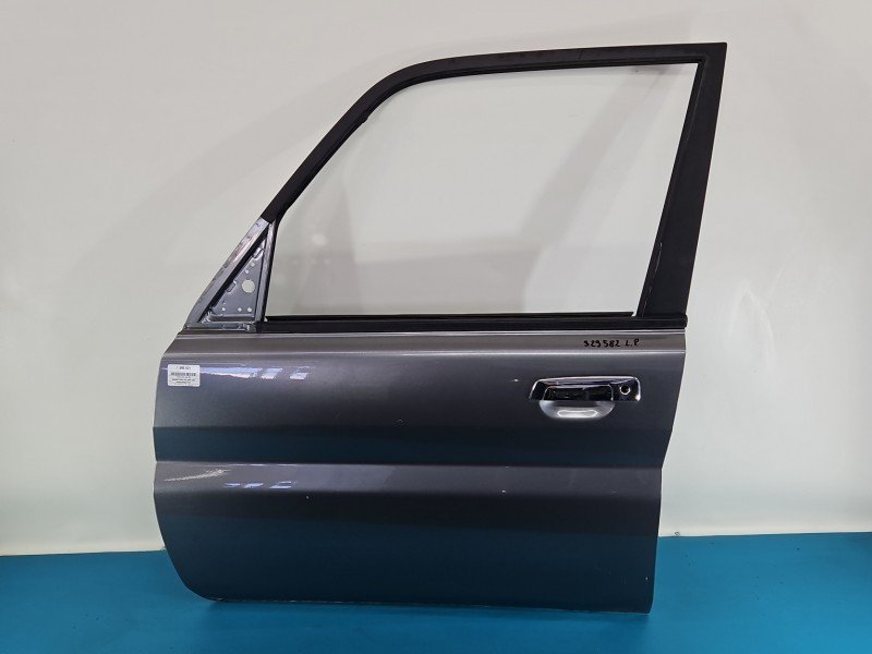 DRZWI PRZÓD LEWE KIEROWCY Mitsubishi Pajero Pinin 5d szary DRZWI PRZÓD LEWE KIEROWCY Mitsubishi Pajero Pinin 5d szary