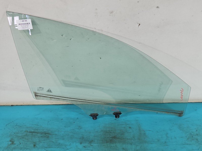 Szyba drzwi przód prawa Kia Rio IV 16-23 HB