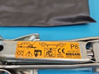 lewarek Podnośnik samochodowy trapezowy Nissan Tiida