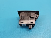 Przełącznik tylnej klapy BMW G30 9327029