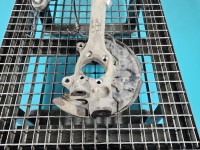 Zwrotnica lewa piasta przód 2.0 tdi (BRE) Audi A4 B7