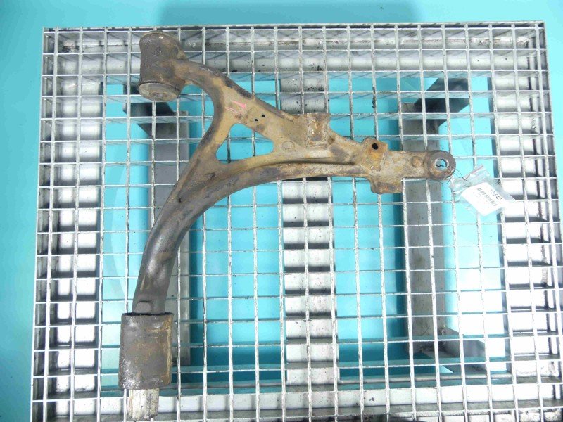 Wahacz przód prawy Mercedes ML W163 przedni Wahacz przód prawy Mercedes ML W163 przedni