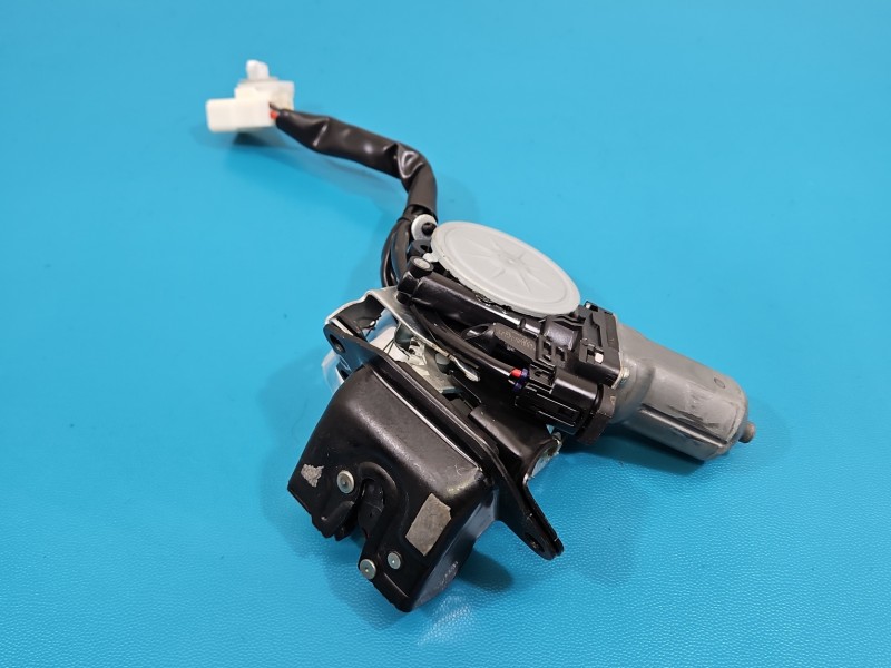 Zamek klapy tył 412310-10130, 163800-0462 LEXUS NX I 14-21 HB DENSO