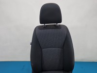 Fotel prawy przód pasażera Toyota Verso 09- 5d EUROPA