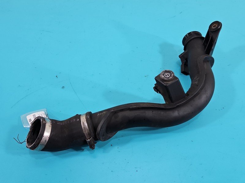 Rura przewód Producent części: Seat, intercoolera Seat Ibiza IV 6J 6RO145770, 03G906051E, 0281002977 1.6 tdi Rura przewód Producent części: Seat, intercoolera Seat Ibiza IV 6J 6RO145770, 03G906051E, 0281002977 1.6 tdi