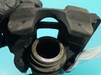Zacisk przód prawy Toyota Yaris II 1.4 D4D