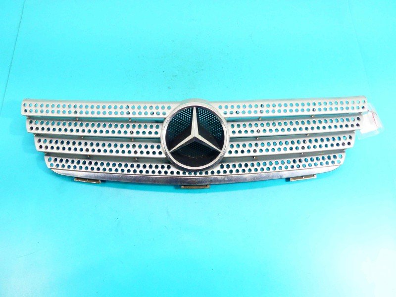 Atrapa grill Mercedes W203