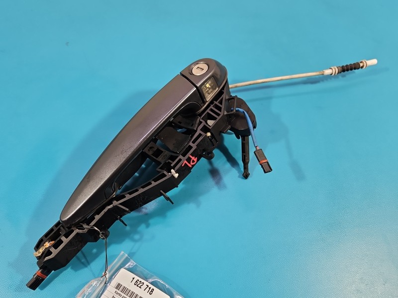 Klamka przód lewa zewnętrzna Bmw F32 F33 F36 7380547 B39/7
