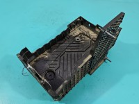 Obudowa akumulatora podstawa Peugeot 2008 II 9823533180 1.2 12V