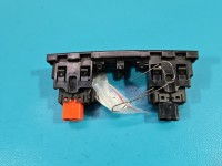 Przełącznik podgrzewania foteli Skoda Octavia III P5E0963105A