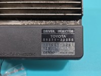 Sterownik moduł Toyota Avensis II T25 89871-20050 TOYOTA, wtryskiwaczy, Pęknięte mocowanie.