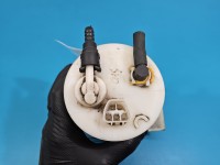 pompka Pompa paliwa Toyota Yaris I 1.0 vvti TOYOTA, Brak nr 5 pin