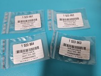 Amortyzator przód prawy przedni LEXUS CT 10-22