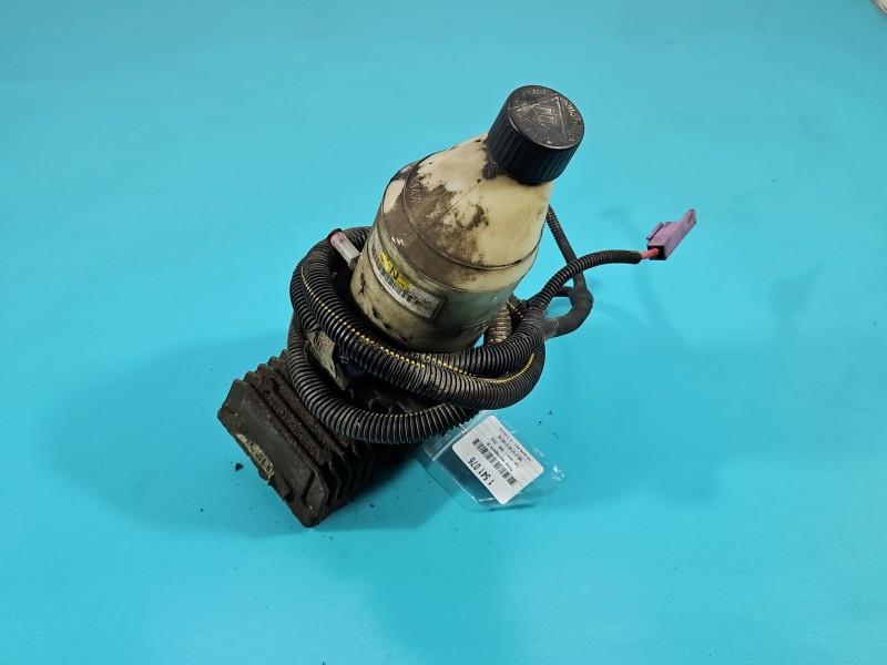 Pompa wspomagania Opel Astra II G 1.6 8V wiel