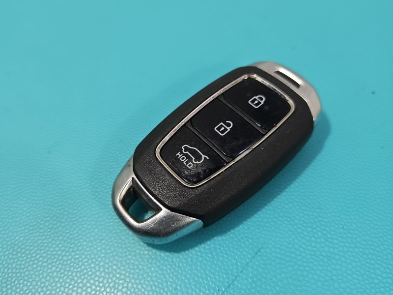 PILOT KLUCZYK KEYLESS Hyundai I30 III 16-