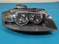 Reflektor prawy lampa przód Audi A3 8P EUROPA