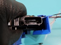 Zamek przód lewy 81310-Q0000 i20 III 2020- EUROPA Hyundai, 4pin