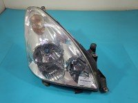 Reflektor prawy lampa przód Toyota Corolla Verso II EUROPA