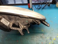 Reflektor prawy lampa przód Citroen Berlingo II EUROPA 9677201980