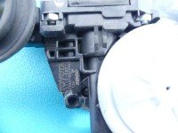 Podnośnik przód prawy Toyota Highlander II 07-13 85710-AE010