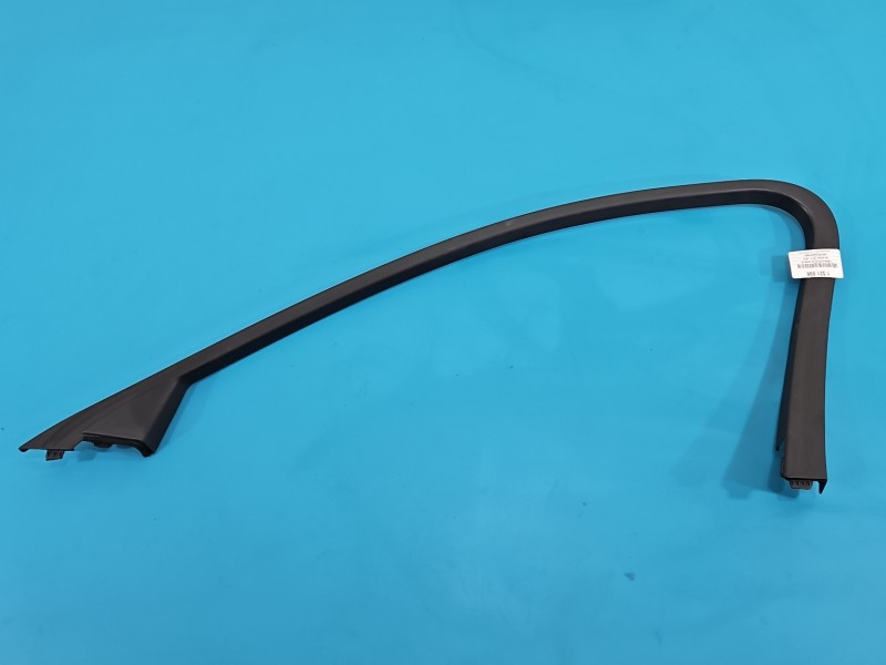 Listwa drzwi przód prawa Kia Stinger 82921-J5000