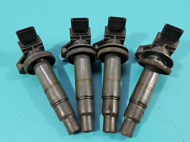 Cewka zapłonowa Toyota Corolla E12 90919-02239 1.6 vvti TOYOTA, 4 szt