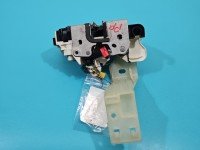 Zamek przód prawy P04589422AH Jeep Compass I 06-16 EUROPA Producent części: JEEP, 4pin