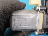 Podnośnik przód prawy SZYBY WINDA AUDI Q7 II 4M Europejska, 2pin 5d HB 4M0837462A, 8W0959801