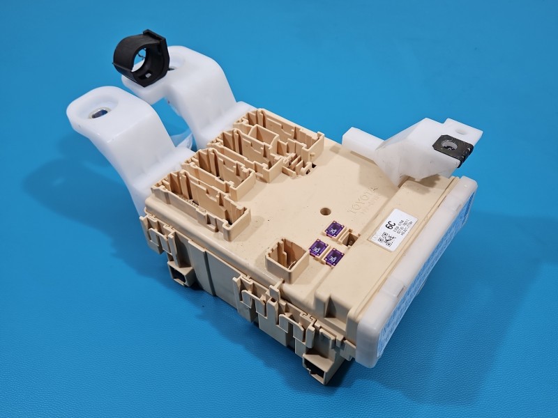 Sterownik moduł komfortu LEXUS NX I 14-21 89221-78030, 238100-2581, 6358-6794 Producent części: Lexus